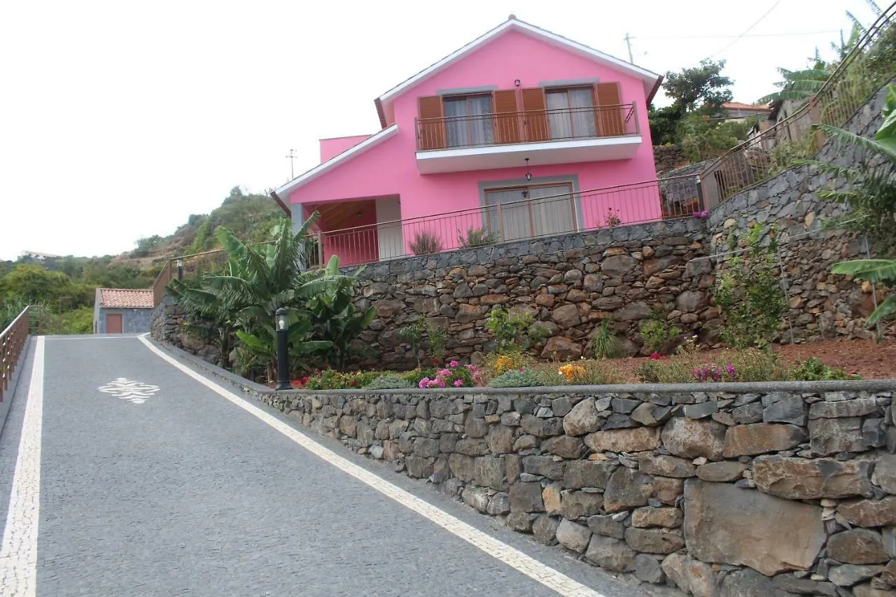 Holiday home Vivenda Da Natureza Santa Cruz