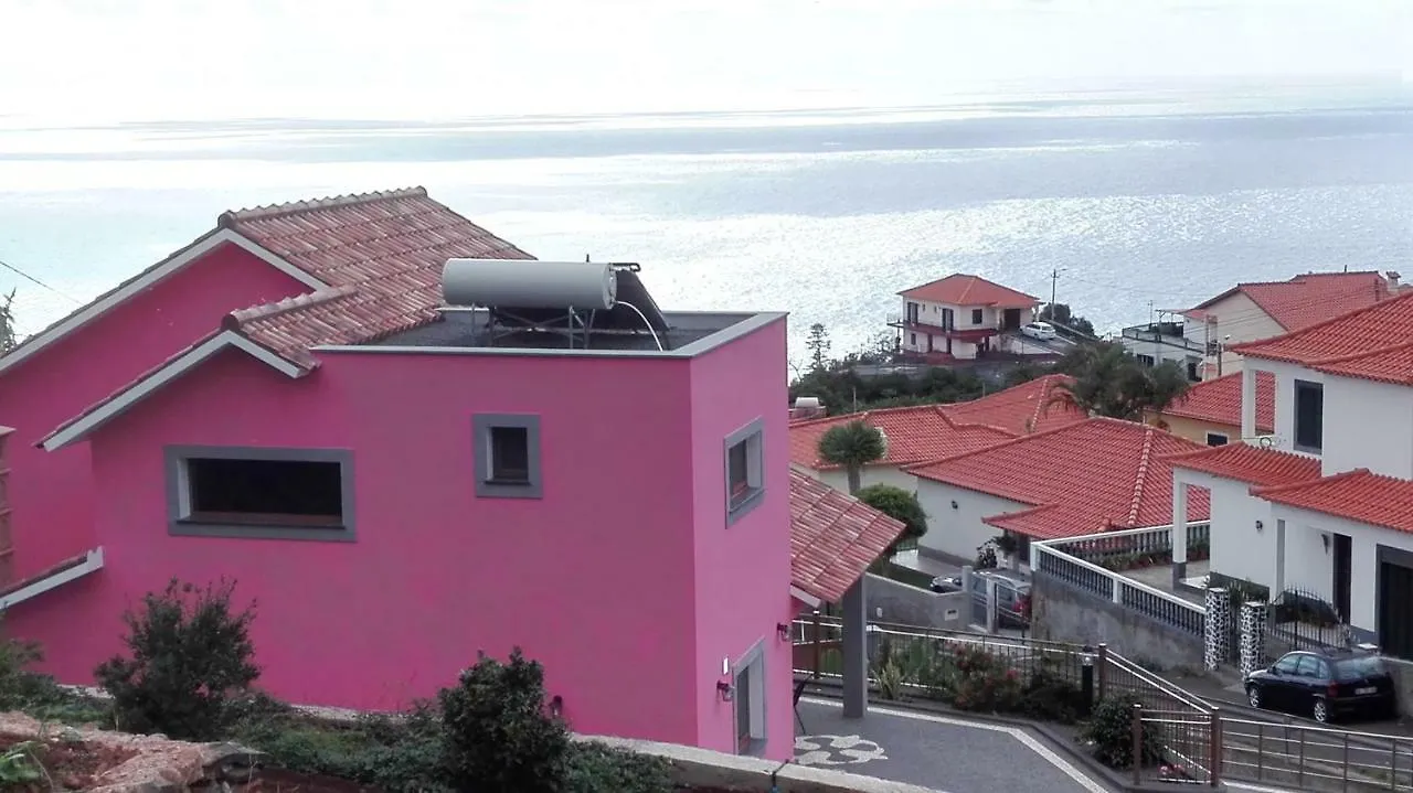 Holiday home Vivenda Da Natureza Santa Cruz